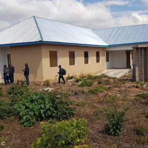 Neue Mädchen-Unterkunft Mtimbwe - Rückseite